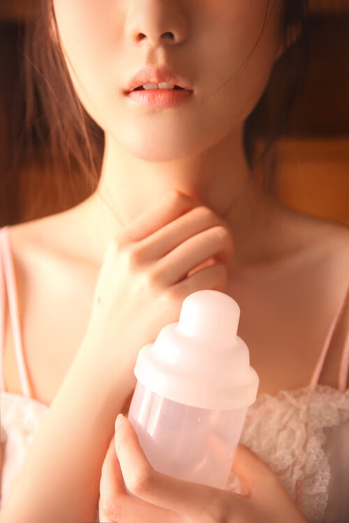 开云sport-蓝色风暴席卷龙城，福克斯引领攻防转换，独行侠火力全开压制深圳