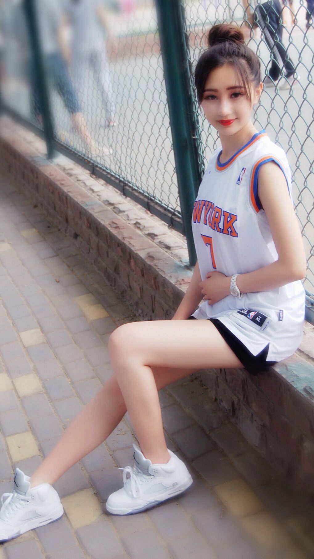 幽灵闪过天使城，当哈利伯顿的冷刃刺穿湖人的喧哗