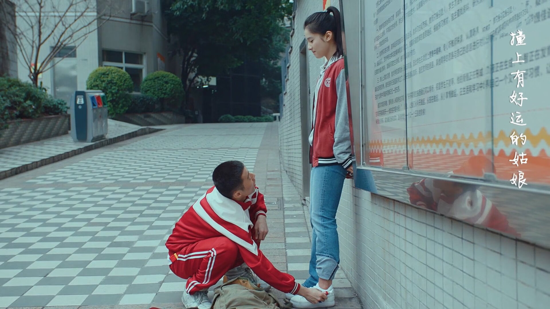 加时鏖战,一球定乾坤!拉文末节觉醒+致命三分,76人绝境逆袭尼克斯