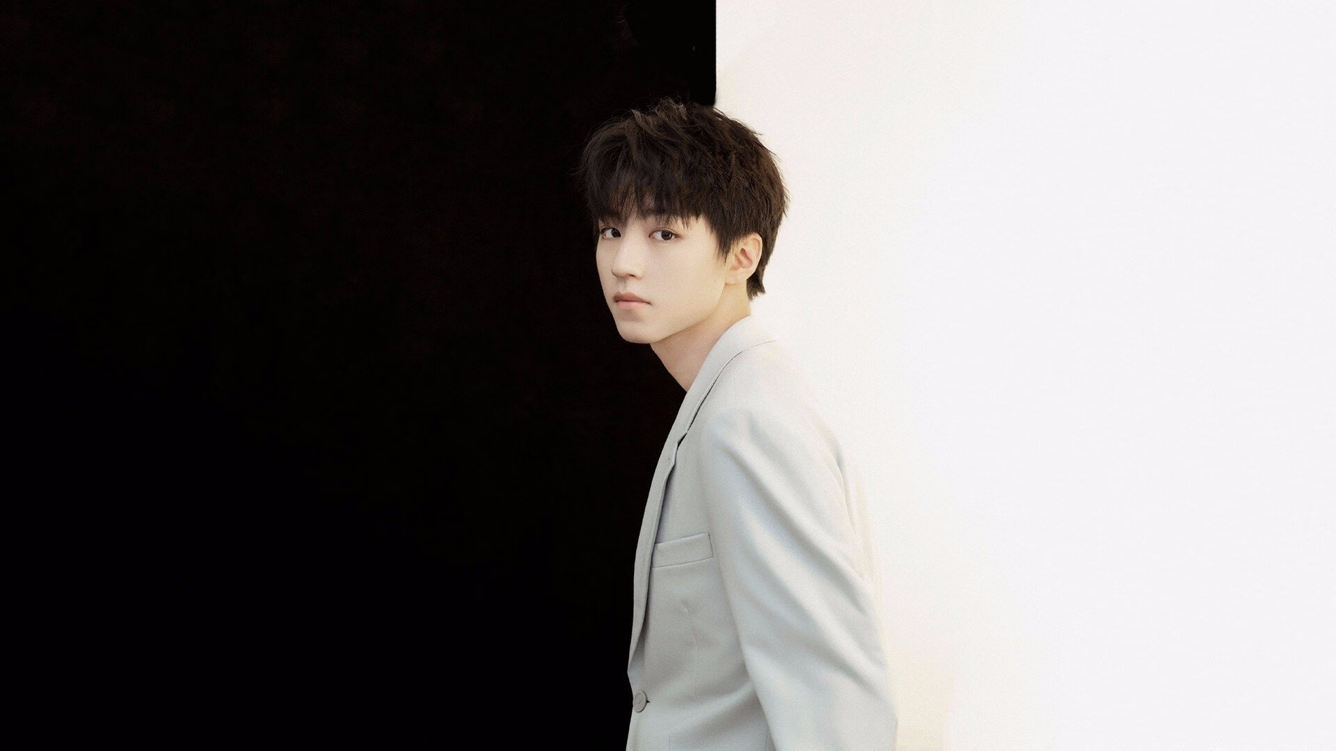 星火燎原，塔图姆如何点燃年度焦点之战之夜的化学反应