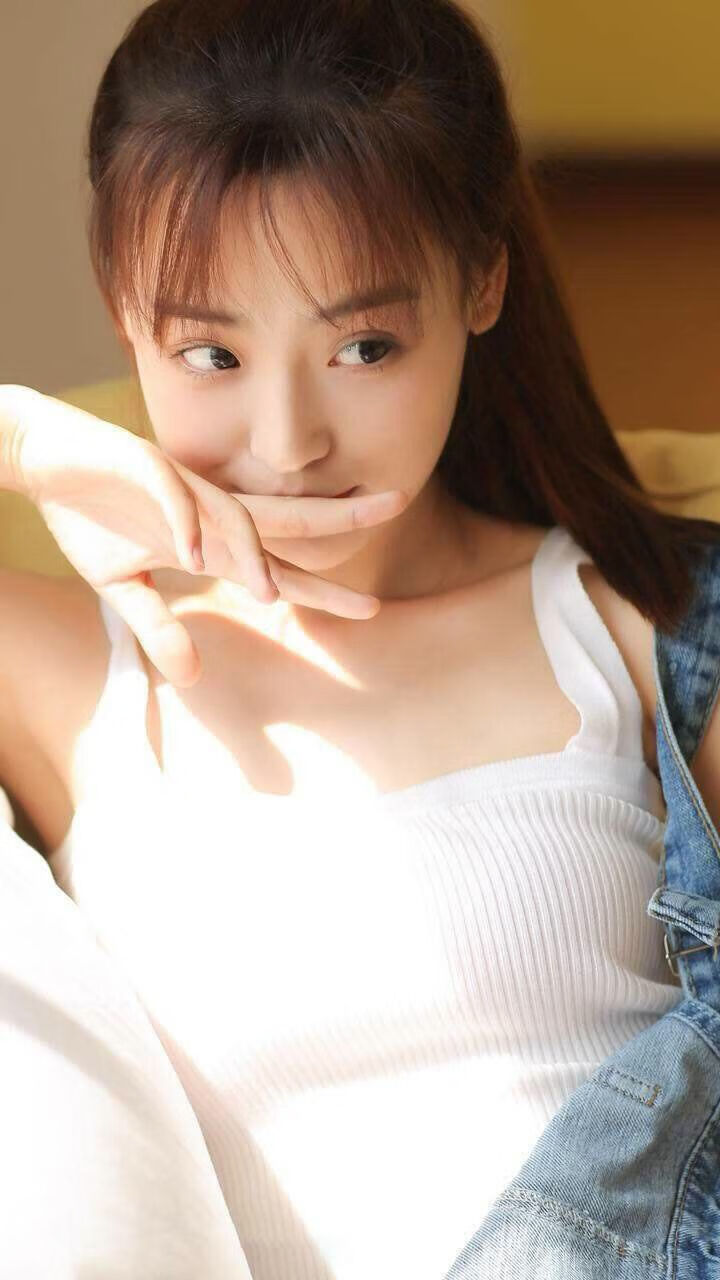 跨界对决，厄瓜多尔友谊赛激战曼联，哈兰德个人能力完全展现，独造四球惊艳全场