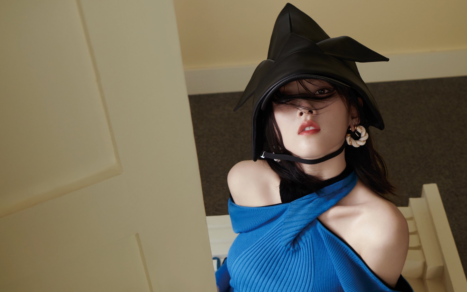 唯一性，当德甲争冠焦点战与掘金加时决胜在同夜上演